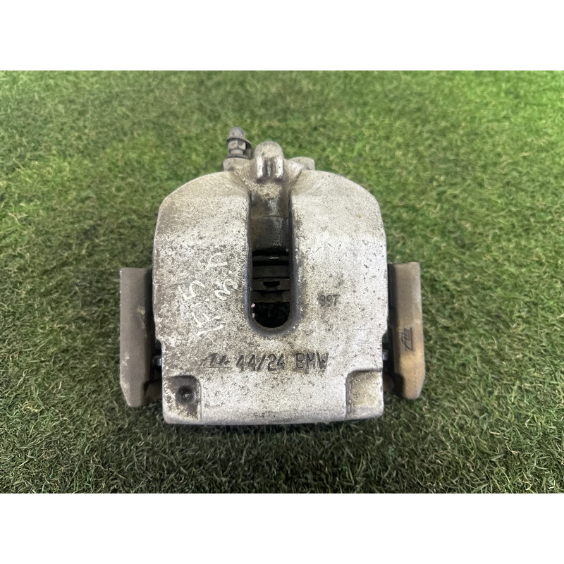 Суппорт тормозной (тормозная система) BMW X5 F15 2015 4.4 34216776789