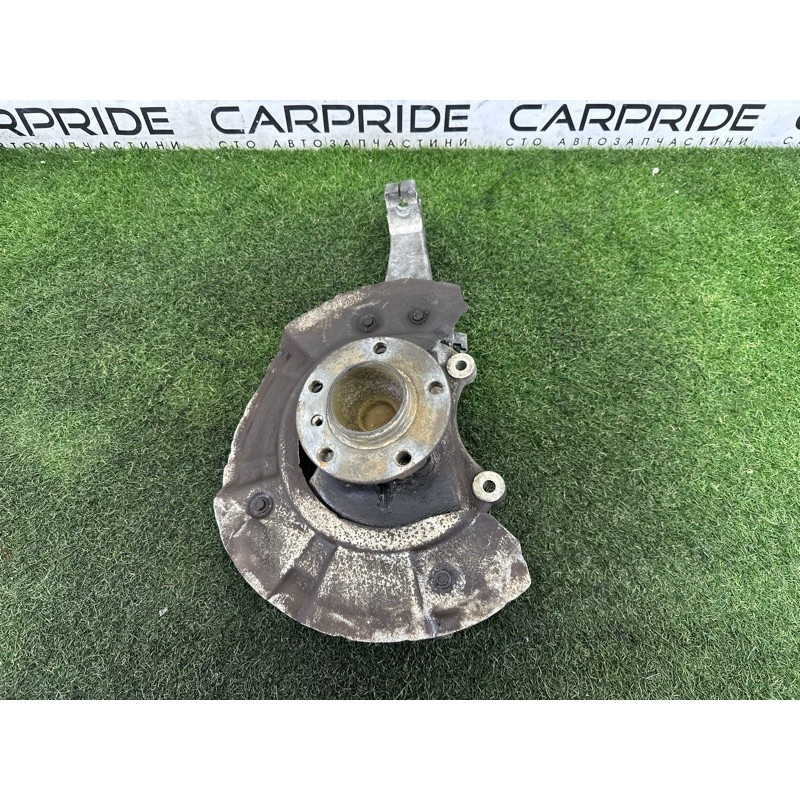 Поворотный кулак (подвеска) BMW 7-series F01 2011 3.0 N54 31216775767