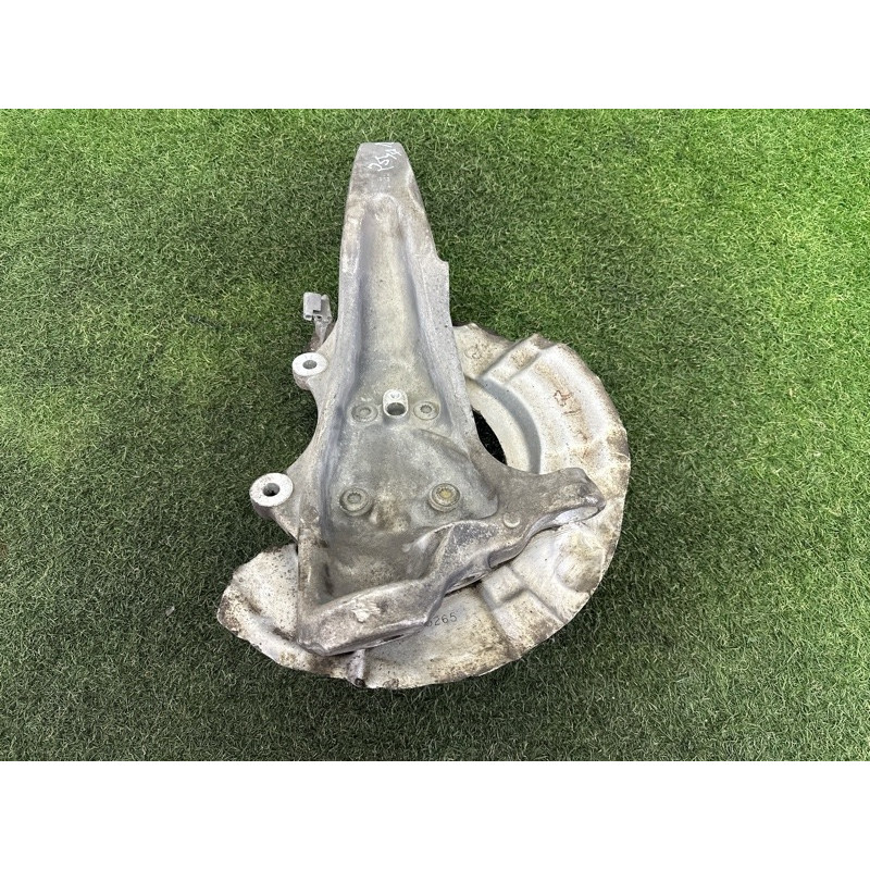 Поворотный кулак (подвеска) BMW 7-series F01 2011 3.0 N54 31216775767