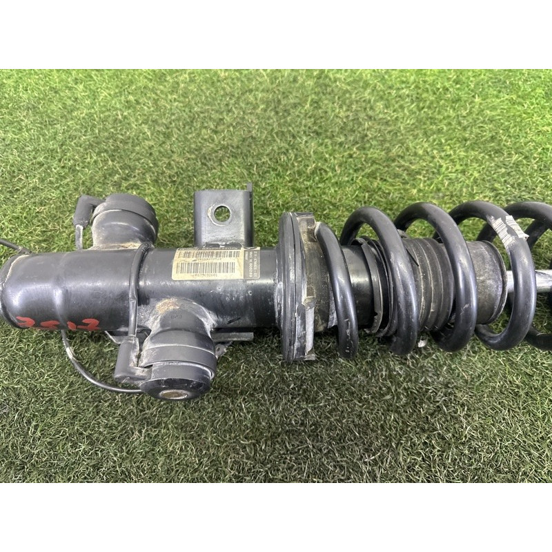 Амортизатор в сборе (подвеска) BMW 7-series F01 2011 3.0 N54 37106796926