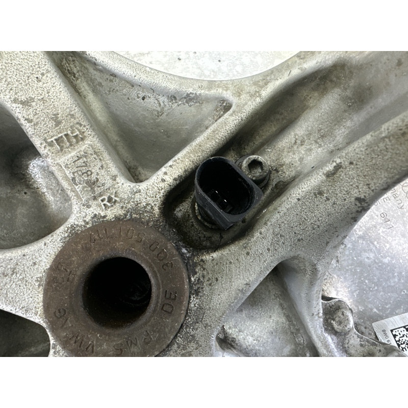 Цапфа подвески (подвеска) AUDI A4 B9 2018 2.0 DBPA 8W0505431P