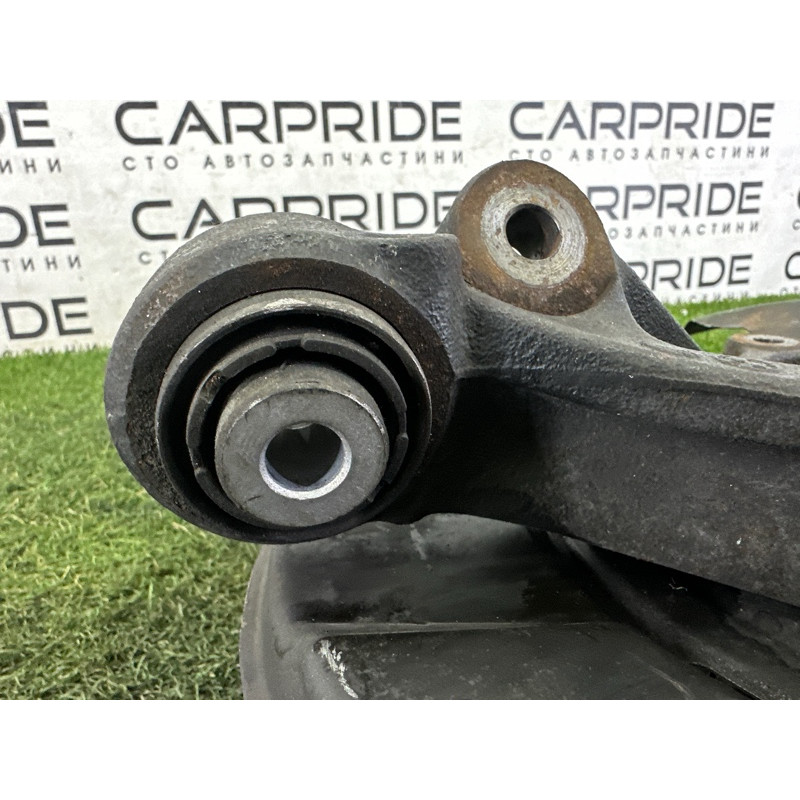 Цапфа подвески (подвеска) BMW X1 E84 2014 2.0 33326788049