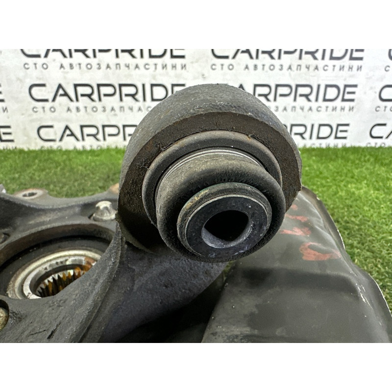 Цапфа подвески (подвеска) BMW X1 E84 2014 2.0 33326788049