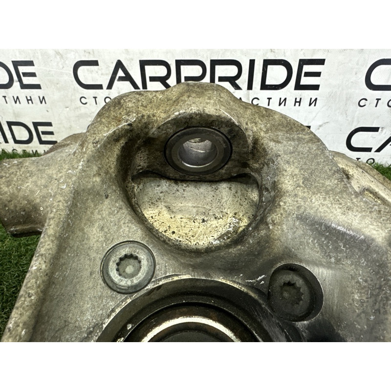 Поворотный кулак (подвеска) Volkswagen Touareg NF 2012 3.0 Hybrid CGFA 7P0407245B