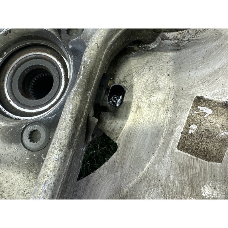 Поворотный кулак (подвеска) Volkswagen Touareg NF 2012 3.0 Hybrid CGFA 7P0407245B