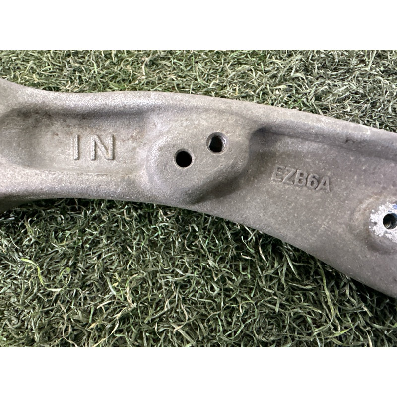 Рычаг подвески (подвеска) LAND ROVER RANGE ROVER Sport L494 2016 3.0 Diesel LR037690