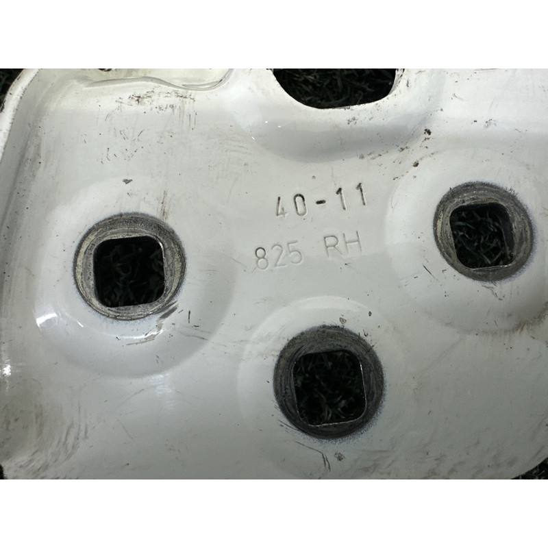 Петля капота (кузов и элементы) Volkswagen Touareg NF 2011 3.6 7P6823302