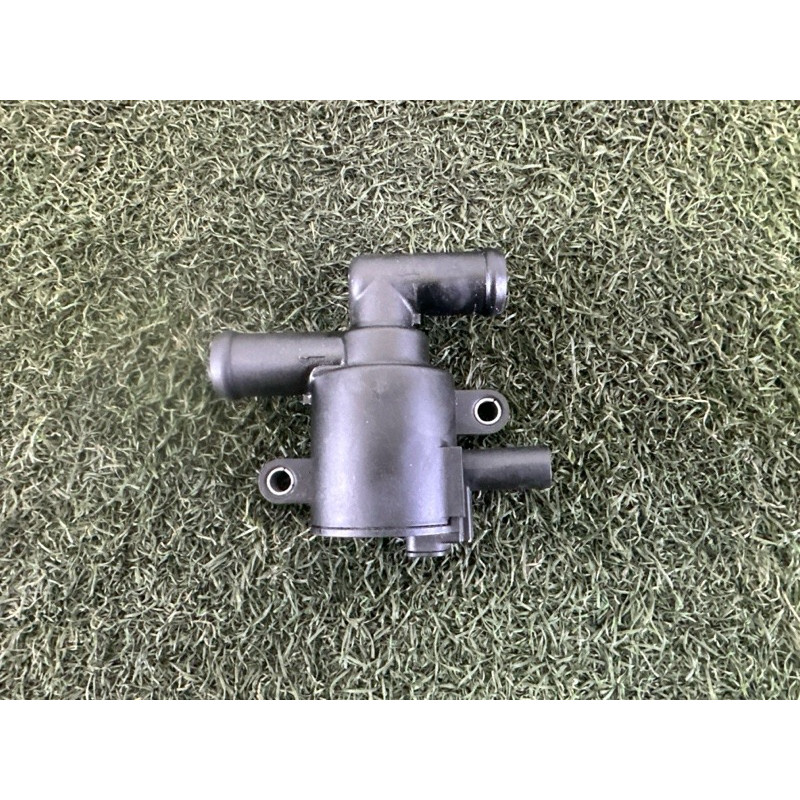 Клапан системы охлаждения (электрика / кнопки) AUDI Q7 4M 2017 2.0 TFSI 5Q0906457B