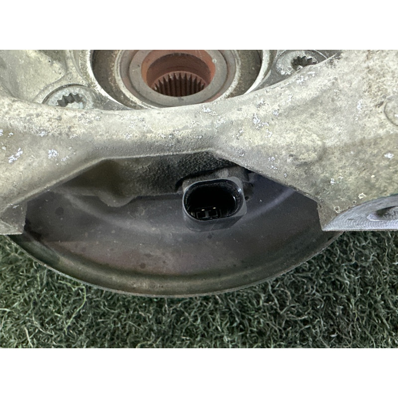 Цапфа подвески (подвеска) Volkswagen Touareg NF 2012 3.0 Hybrid CGFA 7P0505436A