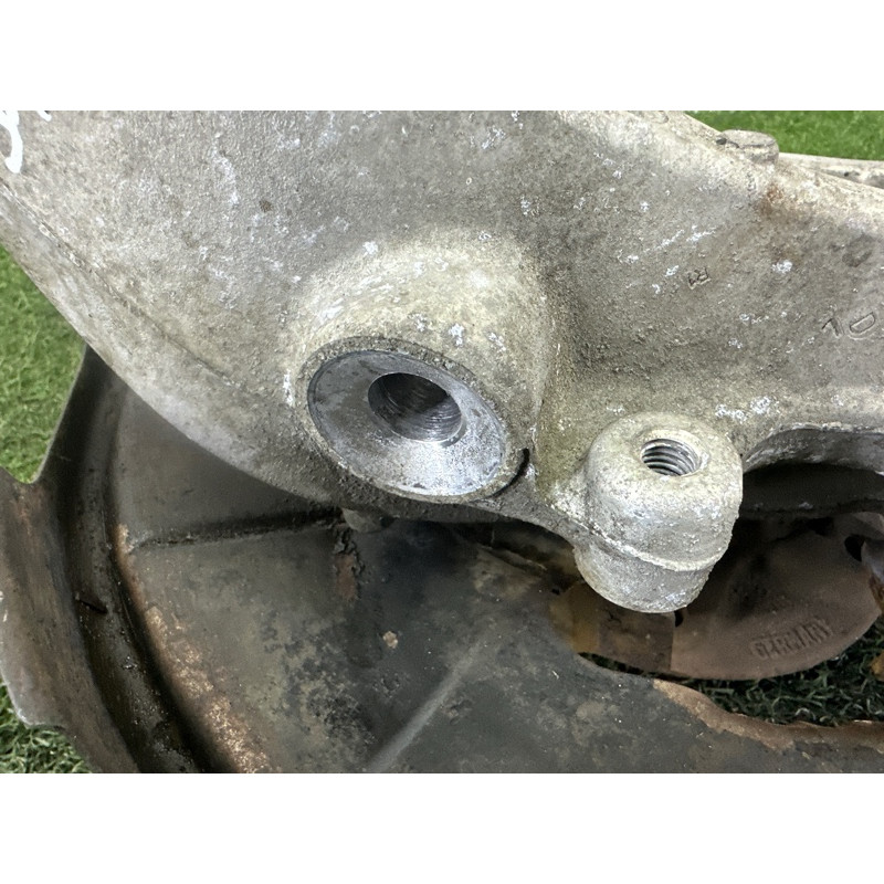 Цапфа подвески (подвеска) Volkswagen Touareg NF 2012 3.0 Hybrid CGFA 7P0505436A