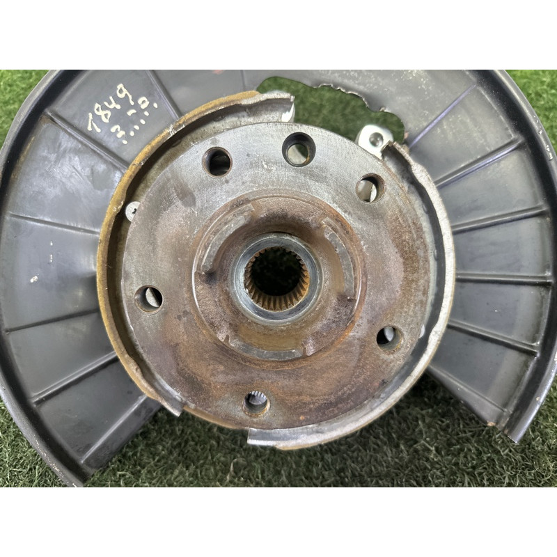 Цапфа подвески (подвеска) Volkswagen Touareg NF 2013 3.0 Hybrid 7P0505436B