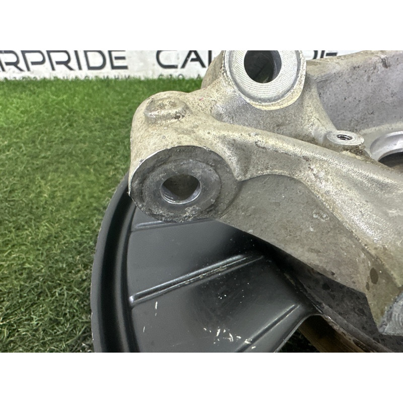 Цапфа подвески (подвеска) Volkswagen Touareg NF 2013 3.0 Hybrid 7P0505436B