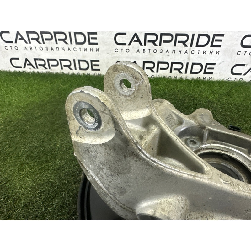 Цапфа подвески (подвеска) Volkswagen Touareg NF 2013 3.0 Hybrid 7P0505436B