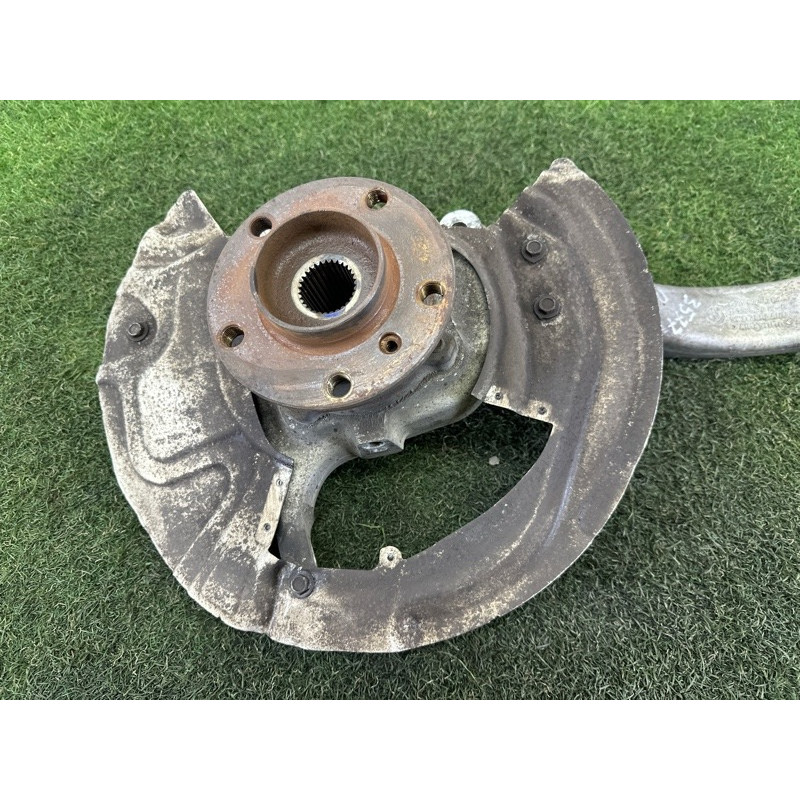 Поворотный кулак (подвеска) BMW X5 E70 2012 3.0 N55B30 31216869870