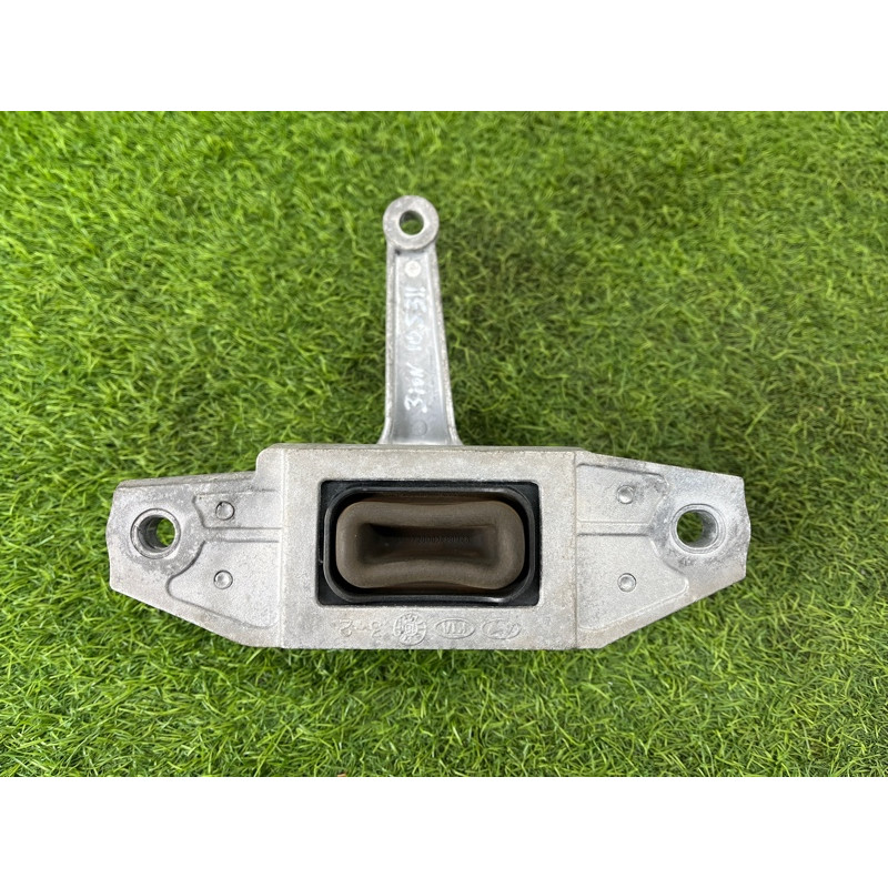 Подушка двигателя (двигатель и элементы) Hyundai Ioniq AE 2018 1.6 Hybrid 21810G2000