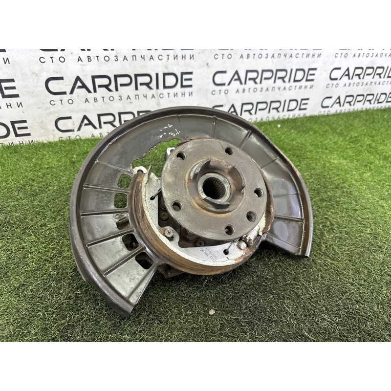 Цапфа подвески (подвеска) Volkswagen Touareg NF 2012 3.0 Hybrid CGFA 7P0505435A
