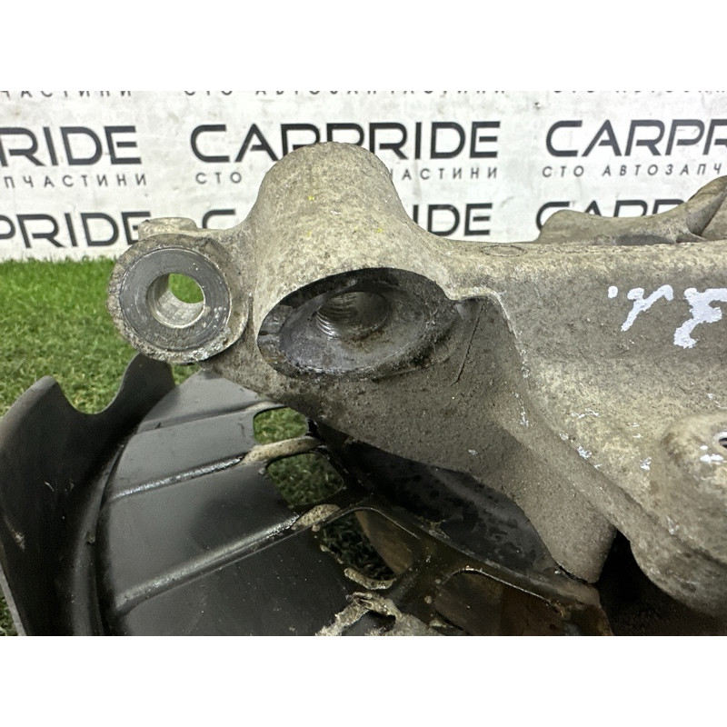 Цапфа подвески (подвеска) Volkswagen Touareg NF 2012 3.0 Hybrid CGFA 7P0505435A