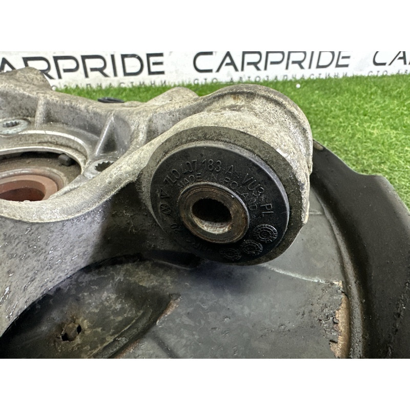 Цапфа подвески (подвеска) Volkswagen Touareg NF 2012 3.0 Hybrid CGFA 7P0505435A