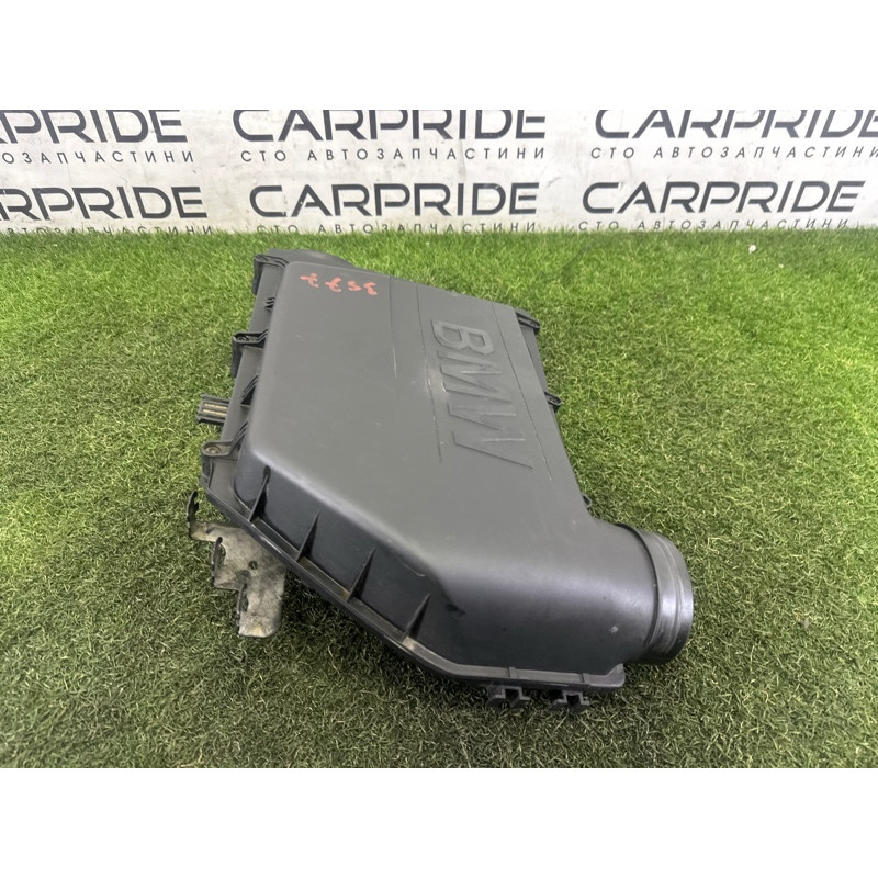 Корпус воздушного фильтра (впускная система) BMW X5 E70 2012 3.0 N55B30 13717583713