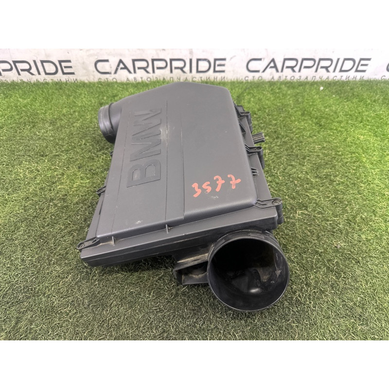 Корпус воздушного фильтра (впускная система) BMW X5 E70 2012 3.0 N55B30 13717583713