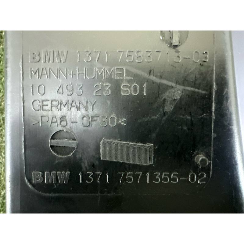 Корпус воздушного фильтра (впускная система) BMW X5 E70 2012 3.0 N55B30 13717583713