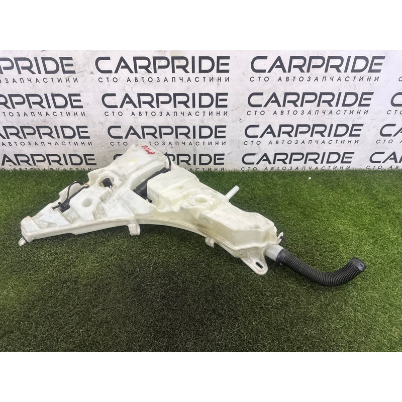 Бачок омывателя (кузов и элементы) BMW X5 F15 2015 4.4 61667304068