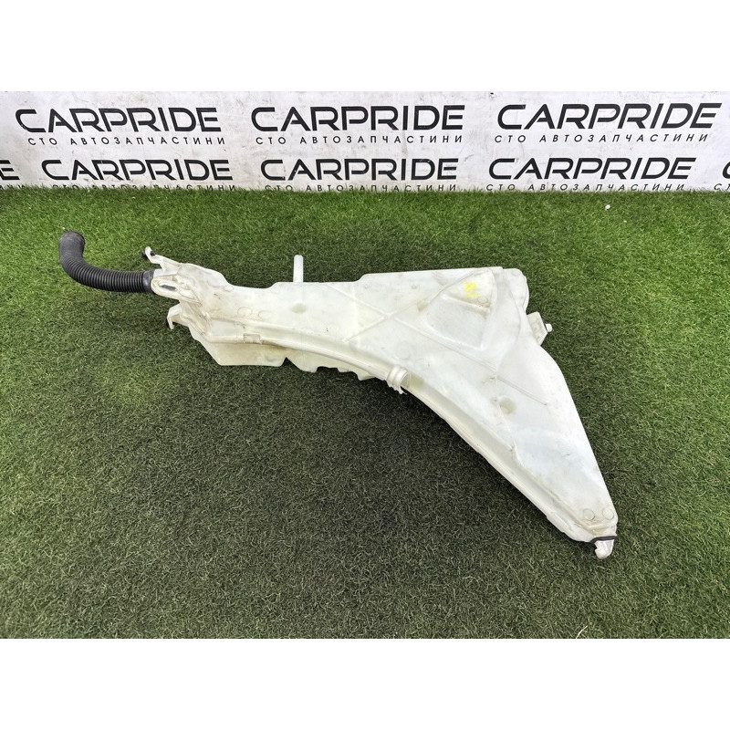 Бачок омывателя (кузов и элементы) BMW X5 F15 2015 4.4 61667304068