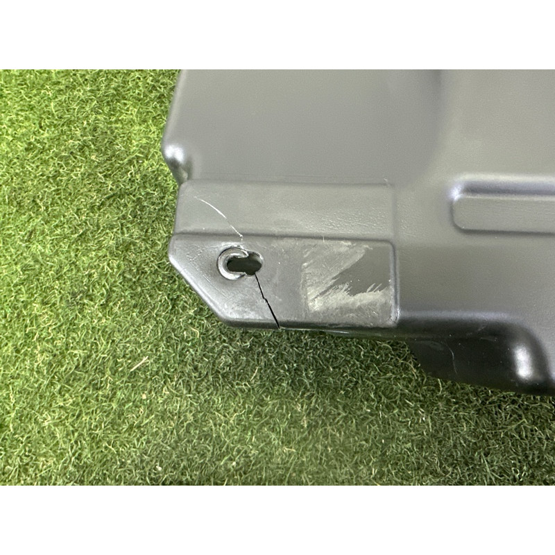 Сабвуфер (электрика) Jeep Grand Cherokee WK2 2014 3.0 Diesel 5064610AC