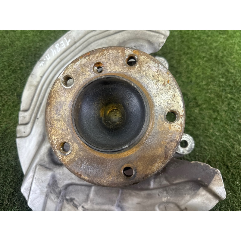 Поворотный кулак (подвеска) BMW X1 E84 2014 2.0 31216865143