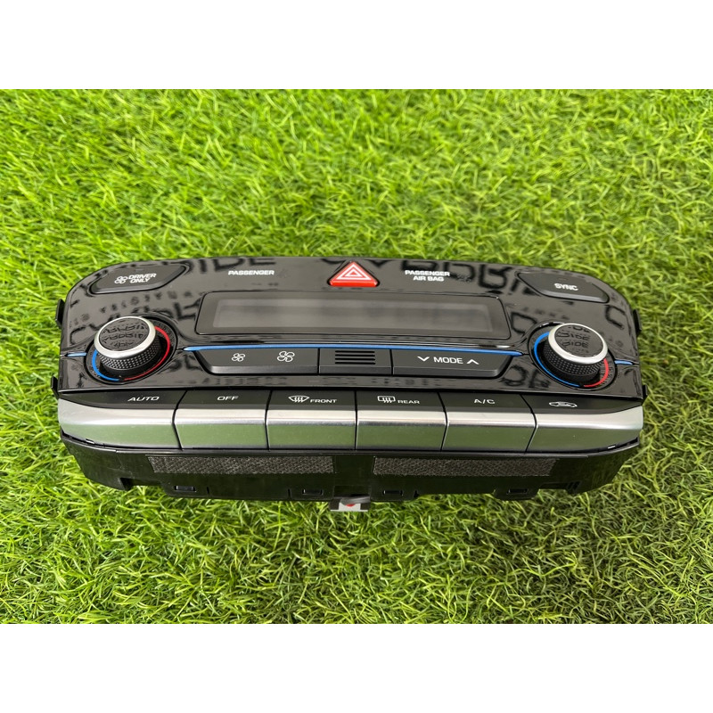 Панель управления климат-контролем (электрика / блоки управления) Hyundai Ioniq AE 2018 1.6 Hybrid 97250G2160MBI