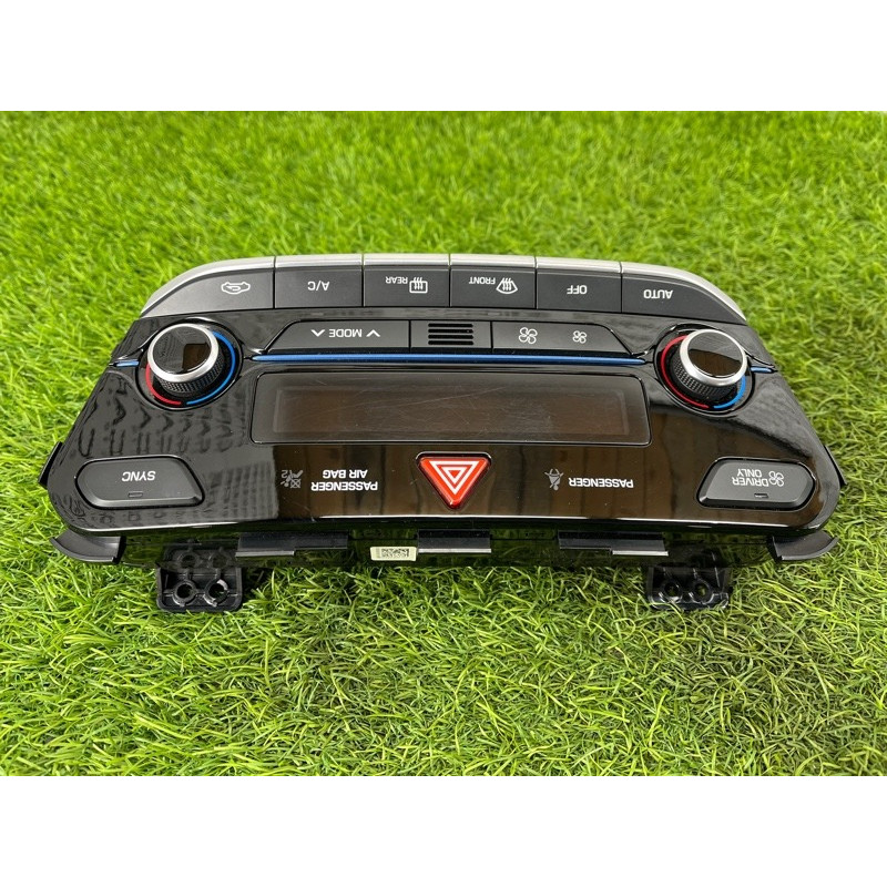 Панель управления климат-контролем (электрика / блоки управления) Hyundai Ioniq AE 2018 1.6 Hybrid 97250G2160MBI