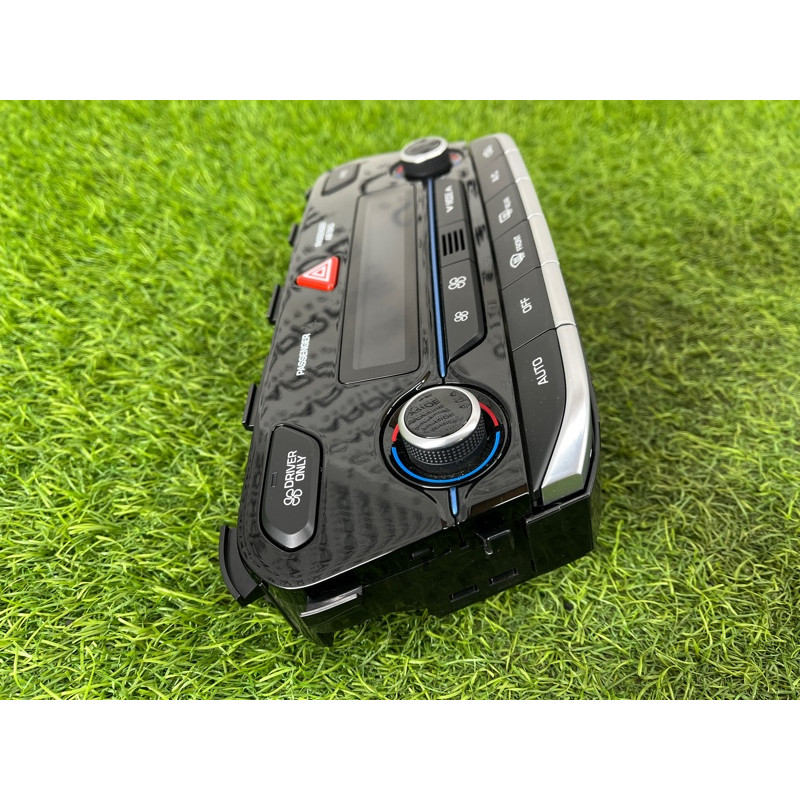 Панель управления климат-контролем (электрика / блоки управления) Hyundai Ioniq AE 2018 1.6 Hybrid 97250G2160MBI