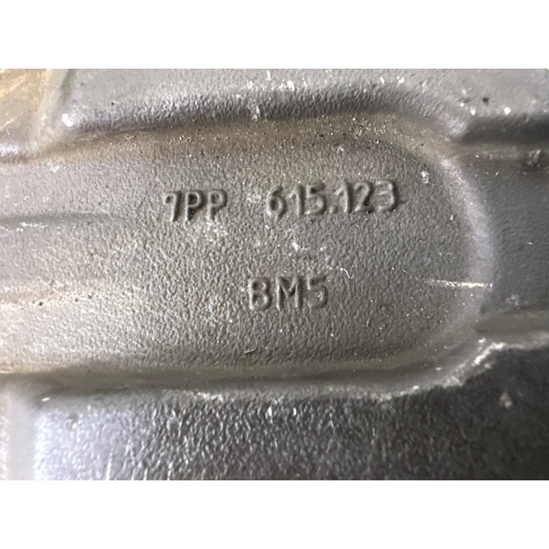 Суппорт тормозной (тормозная система) Volkswagen Touareg NF 2012 3.0 Hybrid CGFA 7P6615123E