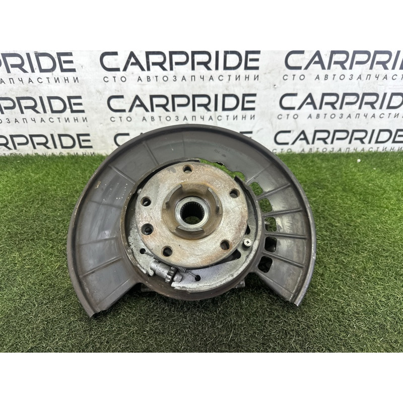 Цапфа подвески (подвеска) Volkswagen Touareg NF 2012 3.0 TDI 7P0505436B