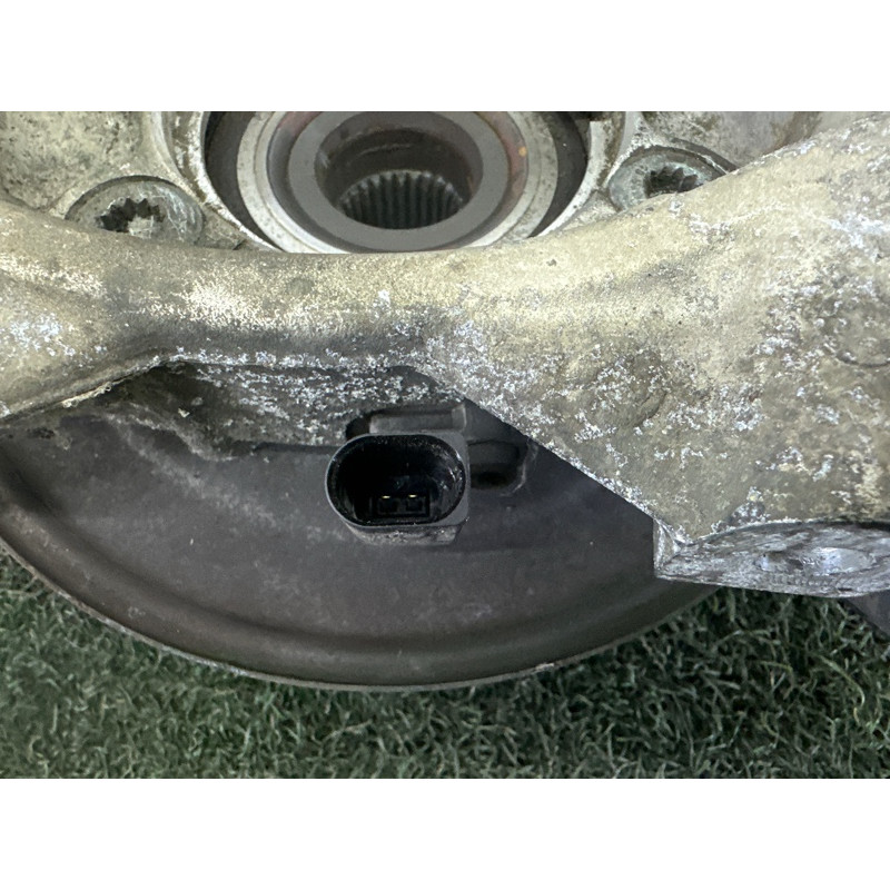 Цапфа подвески (подвеска) Volkswagen Touareg NF 2012 3.0 TDI 7P0505436B