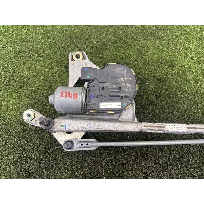 Трапеция дворников (кузов и элементы) AUDI Q7 4M 2017 3.0 TFSi 4M1955023B