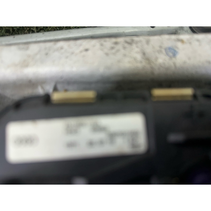 Трапеция дворников (кузов и элементы) AUDI Q7 4M 2017 3.0 TFSi 4M1955023B