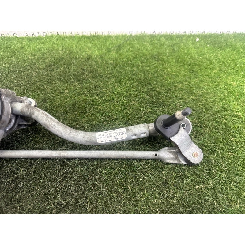 Трапеция дворников (кузов и элементы) AUDI A4 B8 2014 2.0 TFSI 8K1955023D