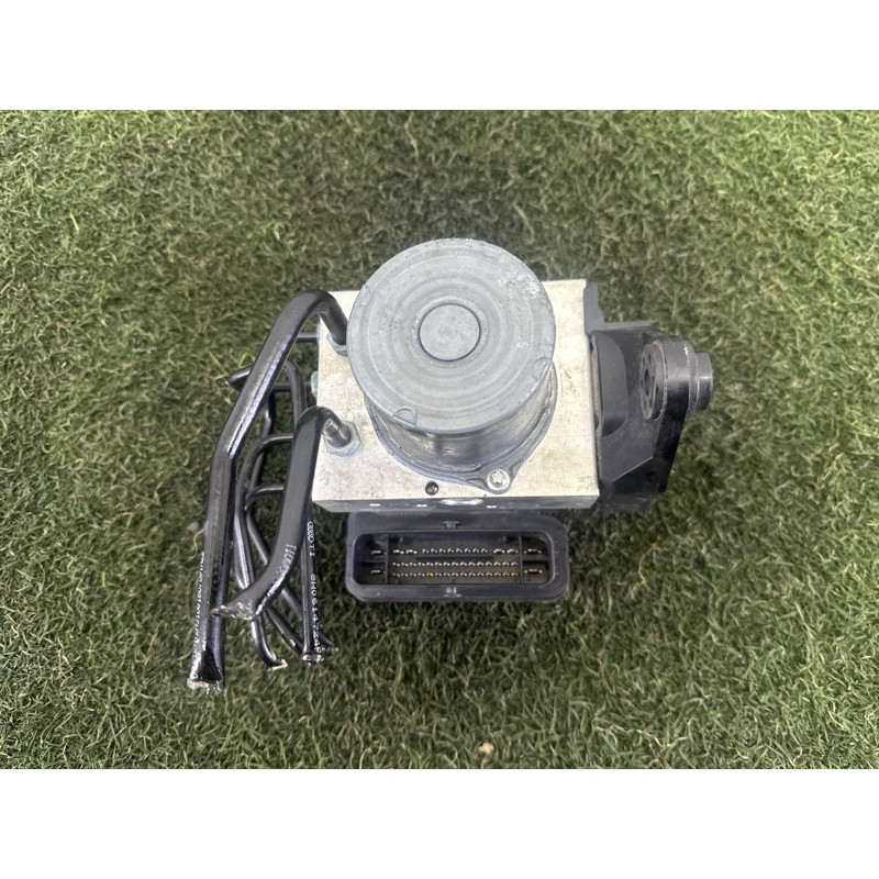 Блок abs (тормозная система) AUDI A4 B9 2017 2.0 TFSI 8W0614517K