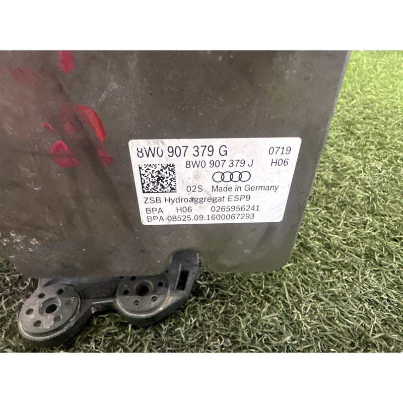 Блок abs (тормозная система) AUDI A4 B9 2017 2.0 TFSI 8W0614517K