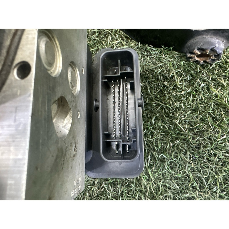 Блок ABS (тормозная система) LAND ROVER Range Rover L405 2016 5.0 LR084890