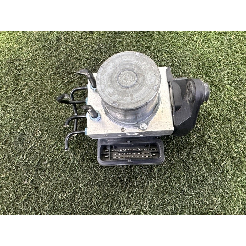 Блок abs (тормозная система) AUDI A4 B9 2017 2.0 TFSI 8W0614517K