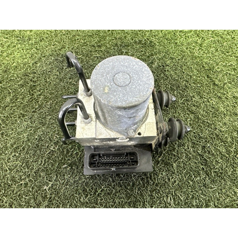 Блок abs (тормозная система) AUDI A4 B8 2013 2.0 TFSI 8K9614517AG