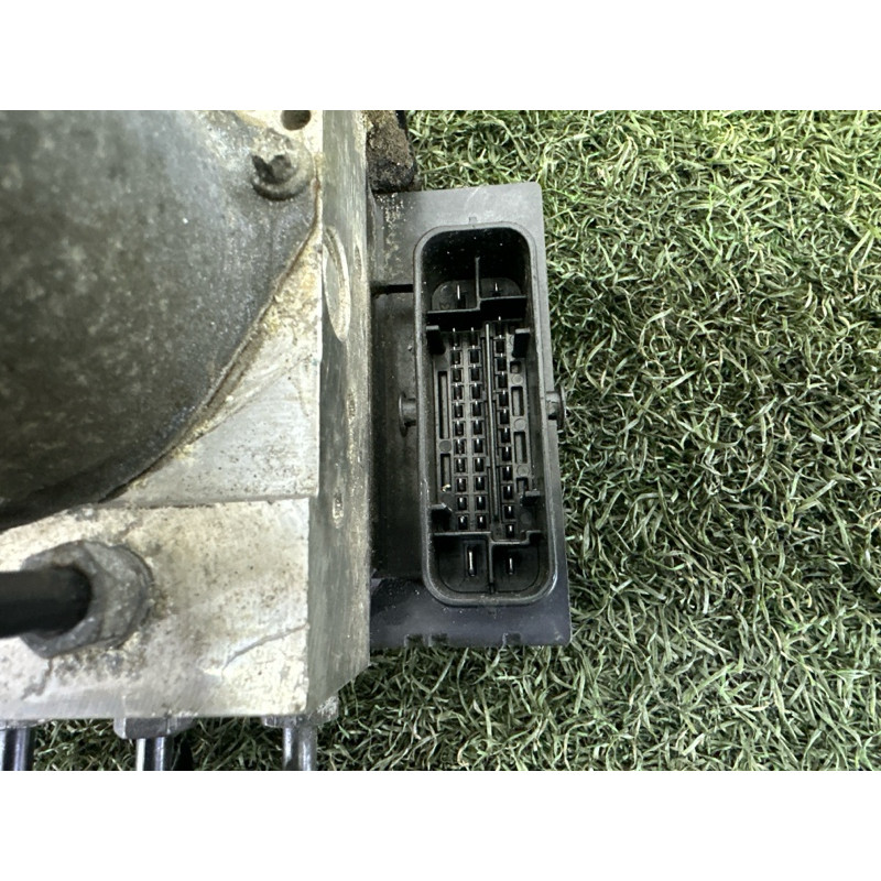 Блок abs (тормозная система) AUDI A4 B8 2013 2.0 TFSI 8K9614517AG