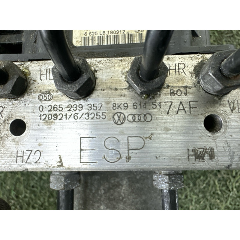 Блок abs (тормозная система) AUDI A4 B8 2013 2.0 TFSI 8K9614517AG