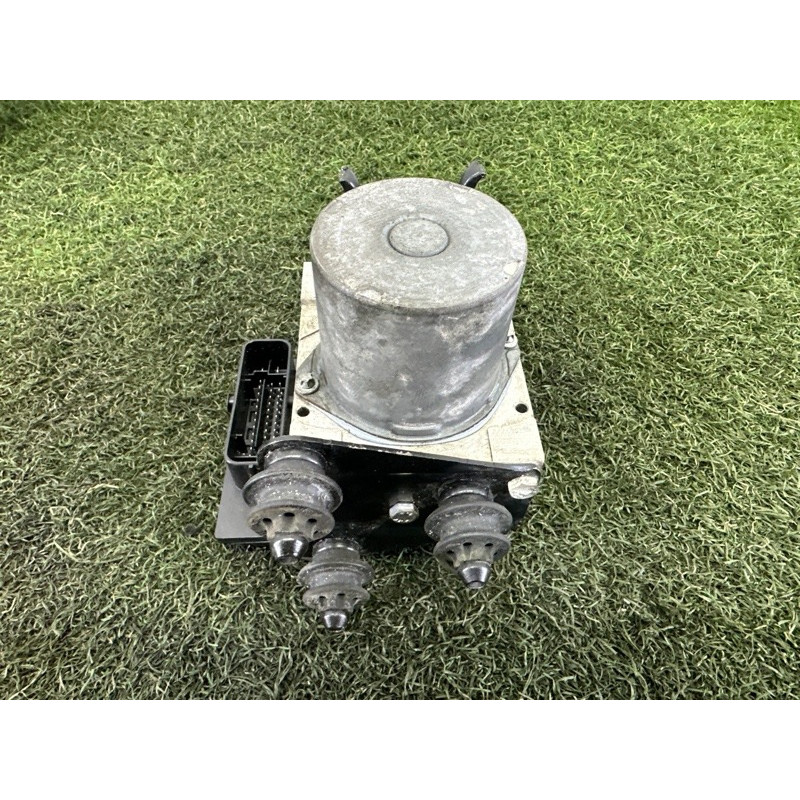 Блок abs (тормозная система) AUDI A4 B8 2014 2.0 TFSI 8K0614517HB