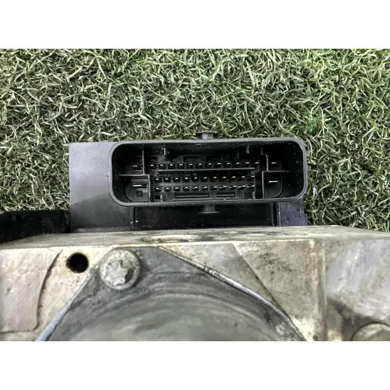 Блок abs (тормозная система) AUDI A4 B8 2014 2.0 TFSI 8K0614517HB