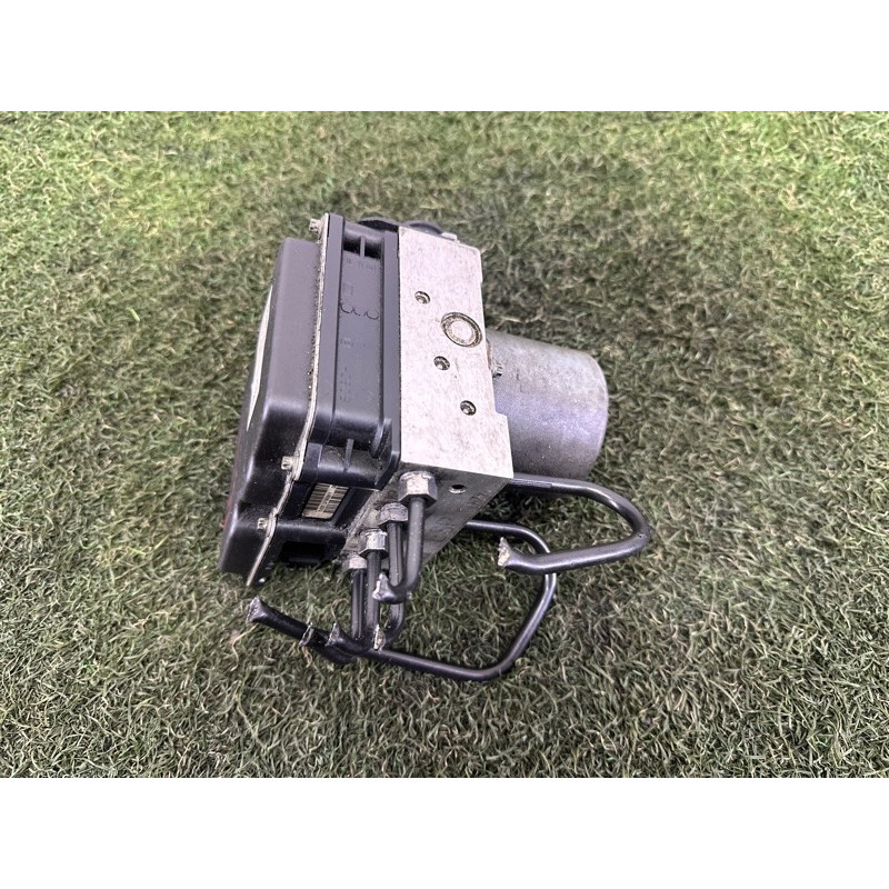 Блок abs (тормозная система) AUDI Q5 8R 2012 3.2 8R0614517T