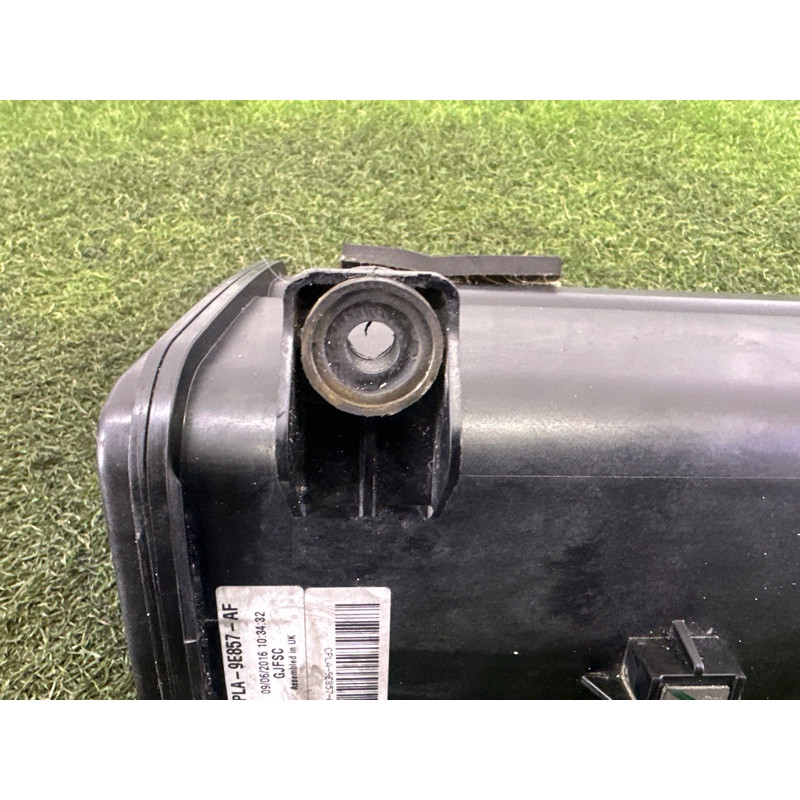 Абсорбер топливный (топливная система) LAND ROVER Range Rover L405 2016 5.0 LR068424