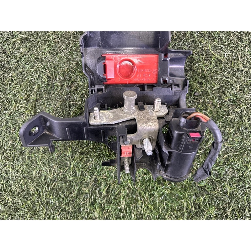 Распределитель B+, многоф. (электрика) AUDI A4 B9 2017 2.0 TFSI 8W0941823F